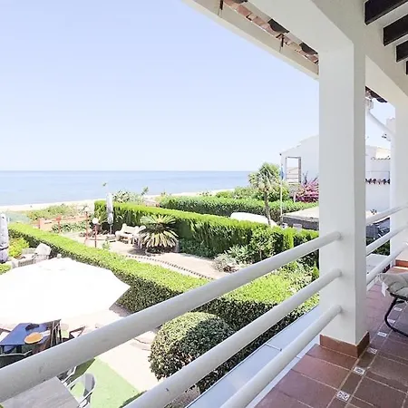 La Casita Frente Al Mar Con Jardin By Costablancarent Dénia